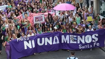 A 10 años del primer Ni Una Menos, Santa Fe marcha contra la violencia machista: "Construcción colectiva" A 10 años del primer Ni Una Menos, Santa Fe marcha contra la violencia machista: "Construcción colectiva"