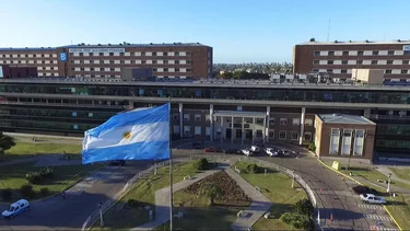 Ajuste al Posadas: Milei echó a 110 trabajadores en medio del conflicto