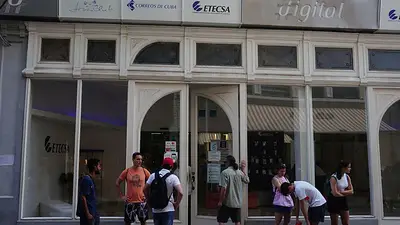 Cuba revierte parcialmente aumento de tarifas internet en medio de creciente irritación Cuba revierte parcialmente aumento de tarifas internet en medio de creciente irritación