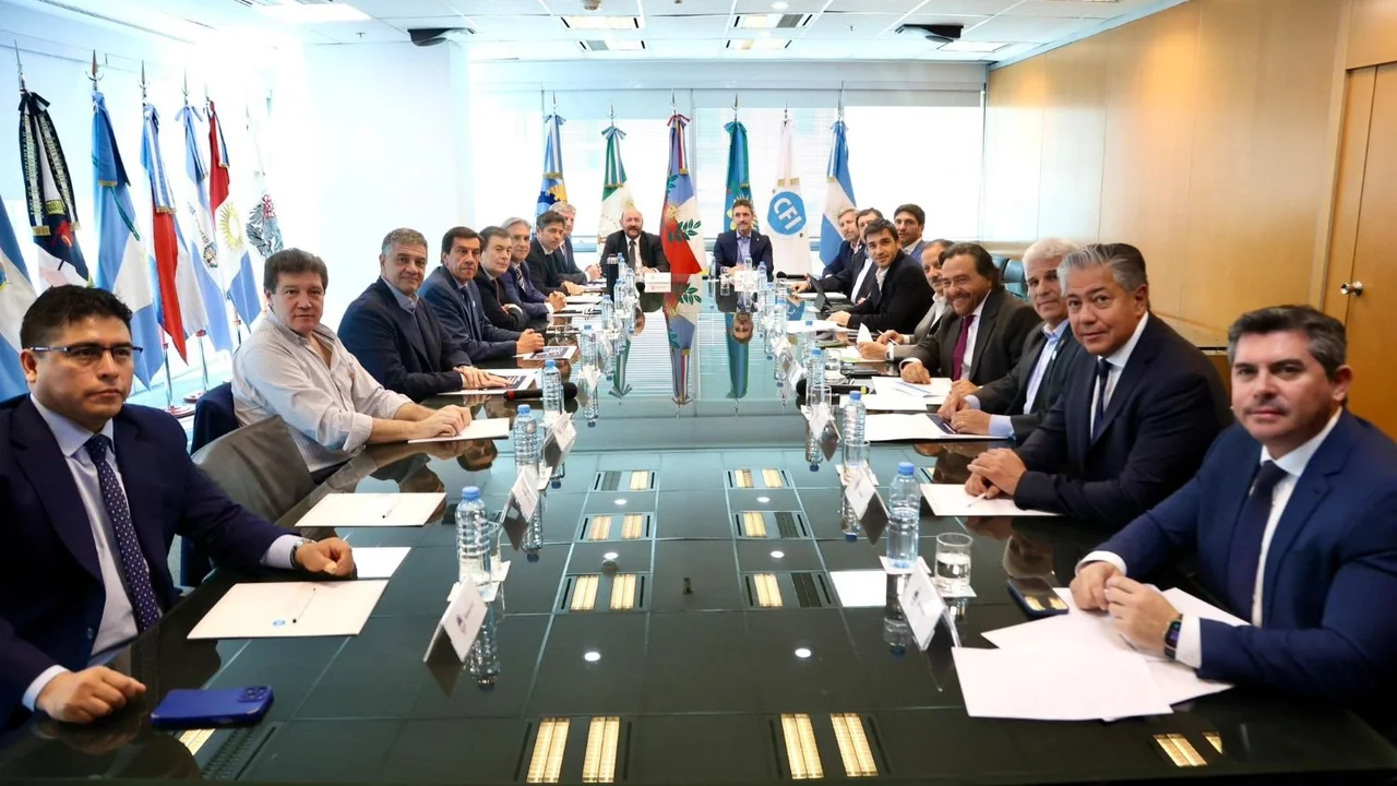 "Exigimos un modelo de país verdaderamente federal": Quintela estuvo presente en el encuentro del CFI
