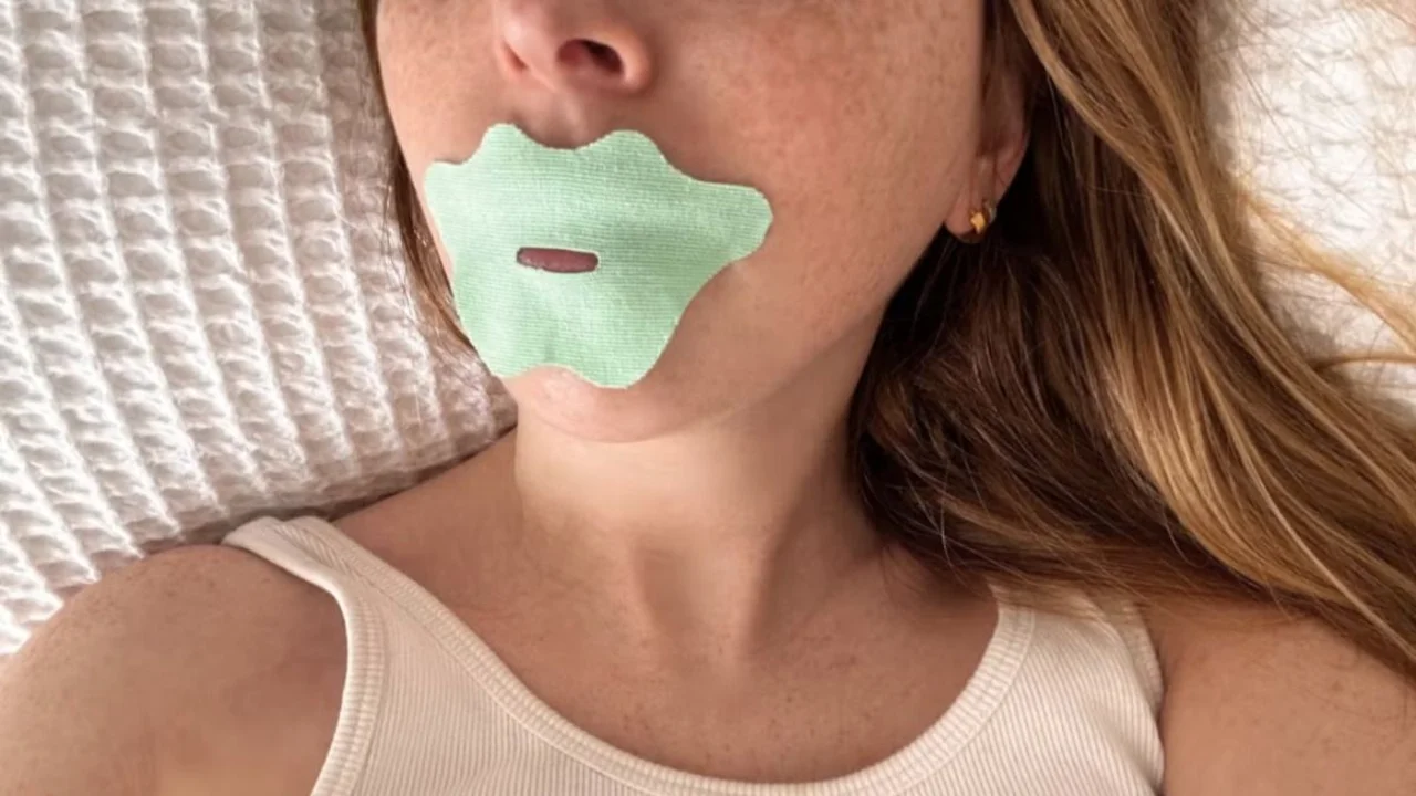 Qué es el mouth taping.
