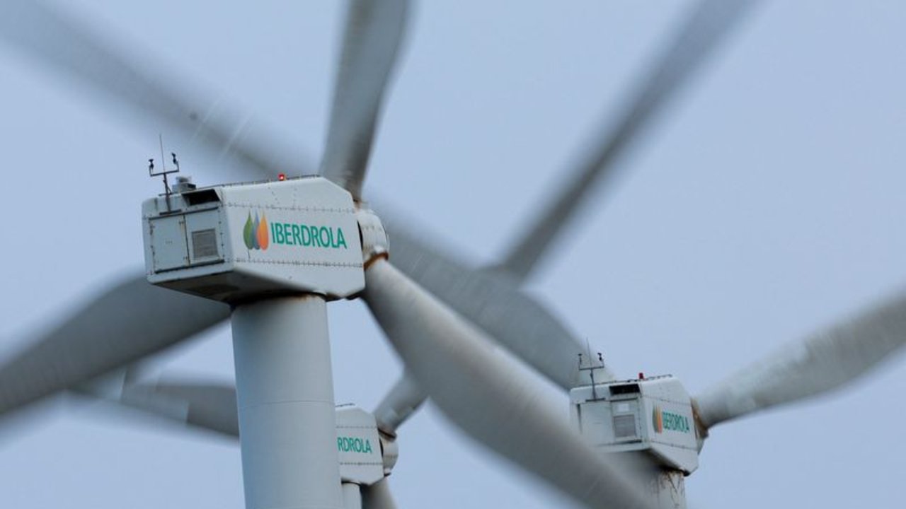 Los sindicatos de Iberdrola llaman a la huelga a más de 9.000 trabajadores en España