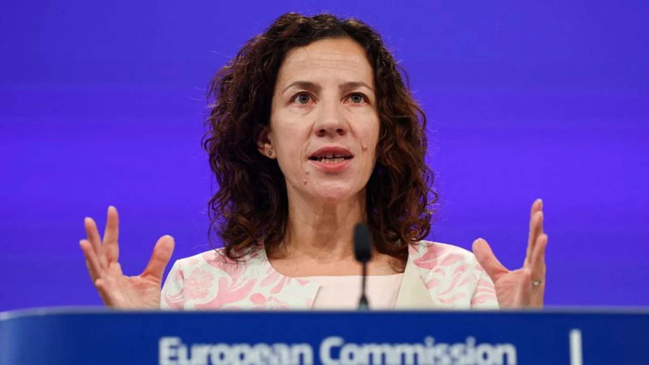 La UE da luz verde a Bulgaria para adoptar el euro en 2026