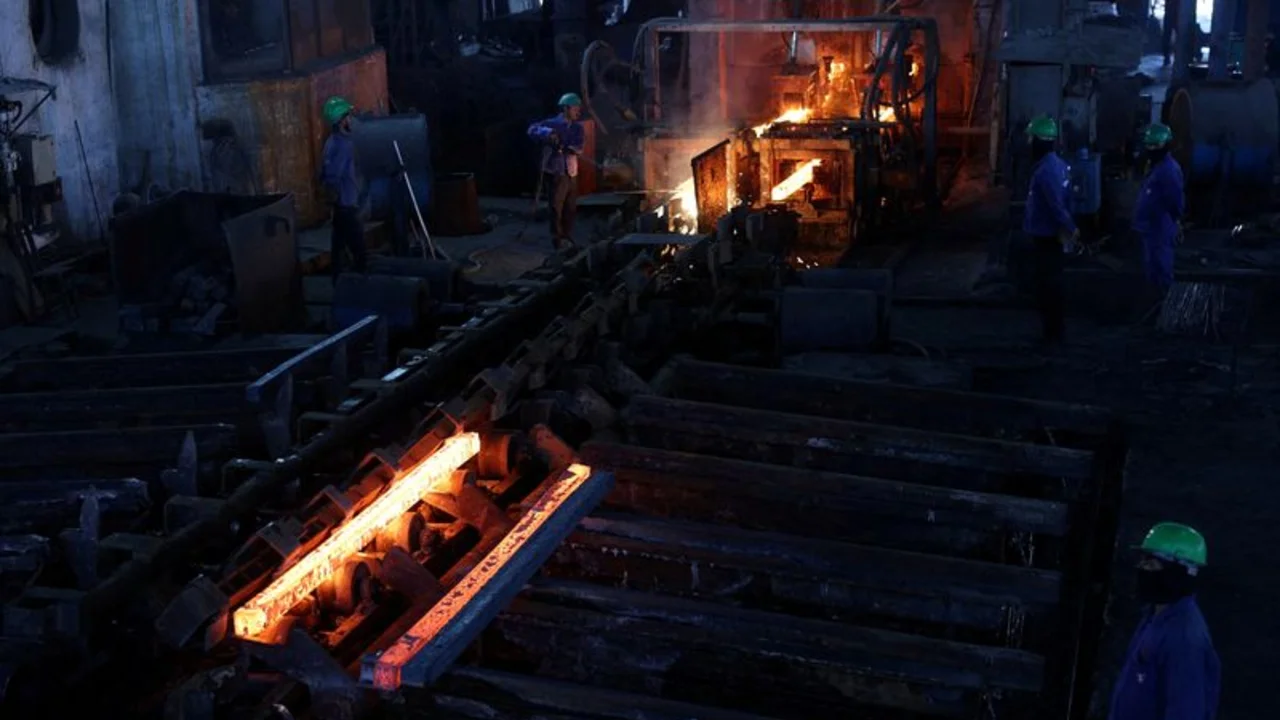 UE dice negociación comercial EEUU va por buen camino, pero aranceles a metales no ayudan