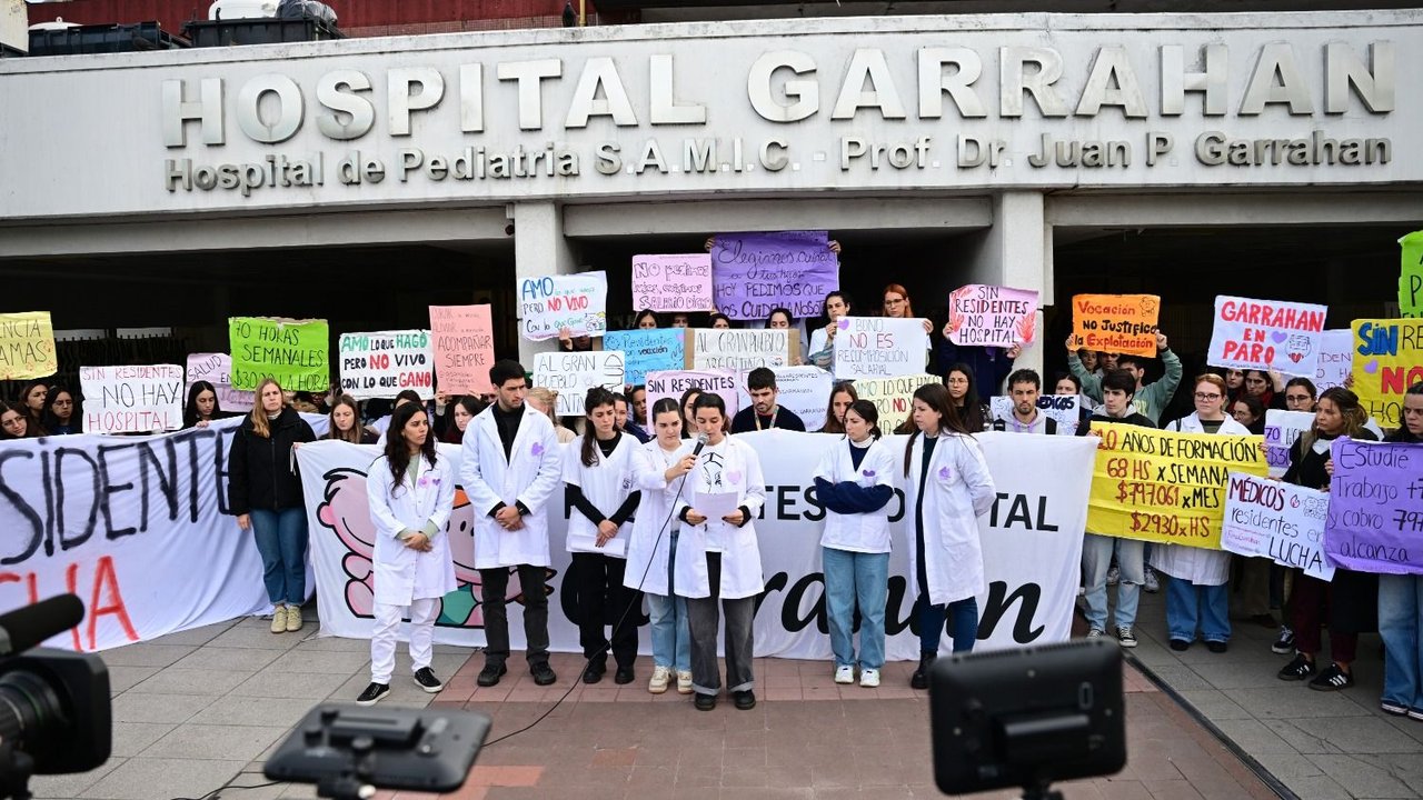 Hospital Garrahan: denuncian amenazas del Gobierno y exigen la renuncia de las autoridades