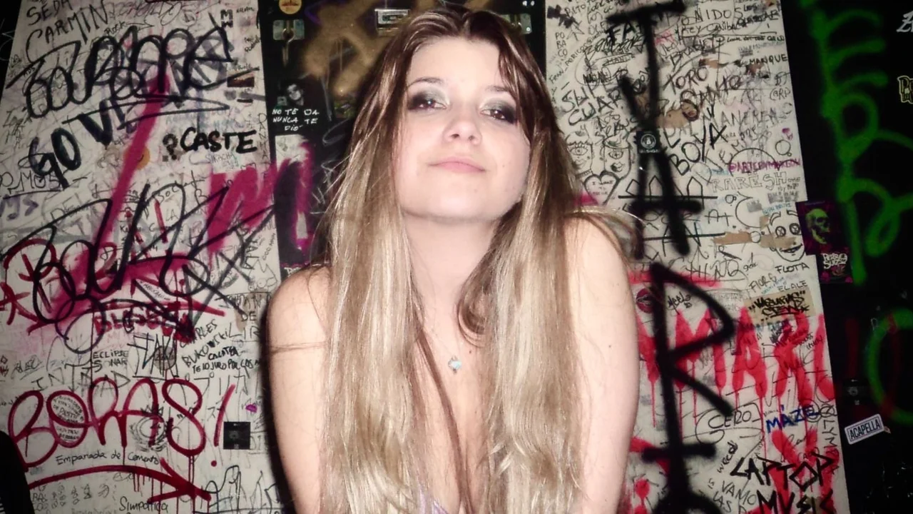 Luz Martín cantante