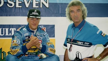 Flavio Briatore reveló cómo es su relación con Michael Schumacher tras el accidente: "Tumbado"
