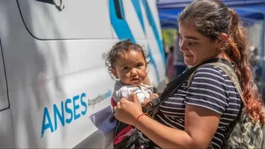Quiénes no cobran la Tarjeta Alimentar y AUH en junio 2025
