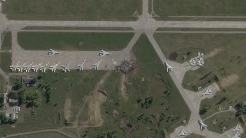 Ucrania alcanzó menos aviones rusos de lo estimado, dicen funcionarios de EEUU