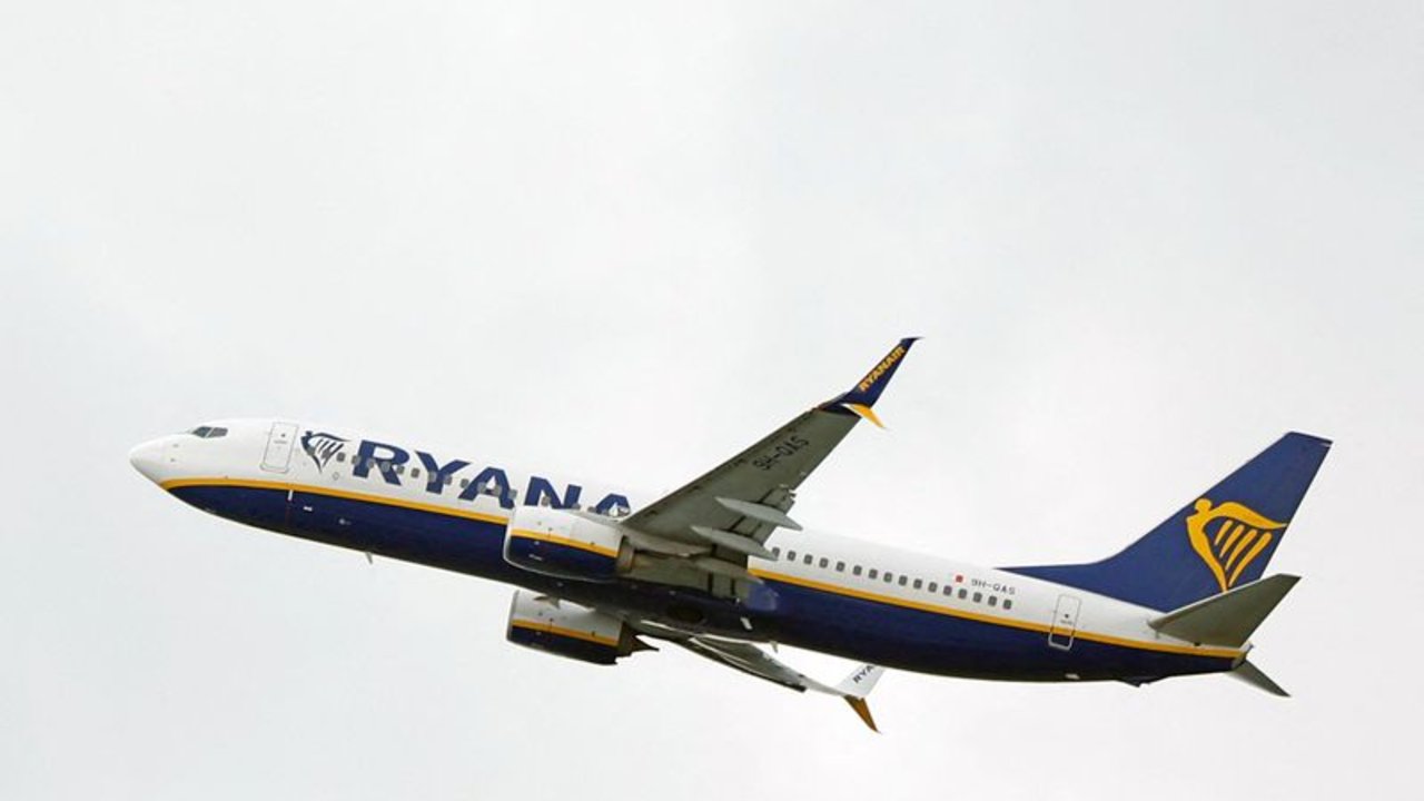 Nueve heridos en un aterrizaje de emergencia de Ryanair en Alemania