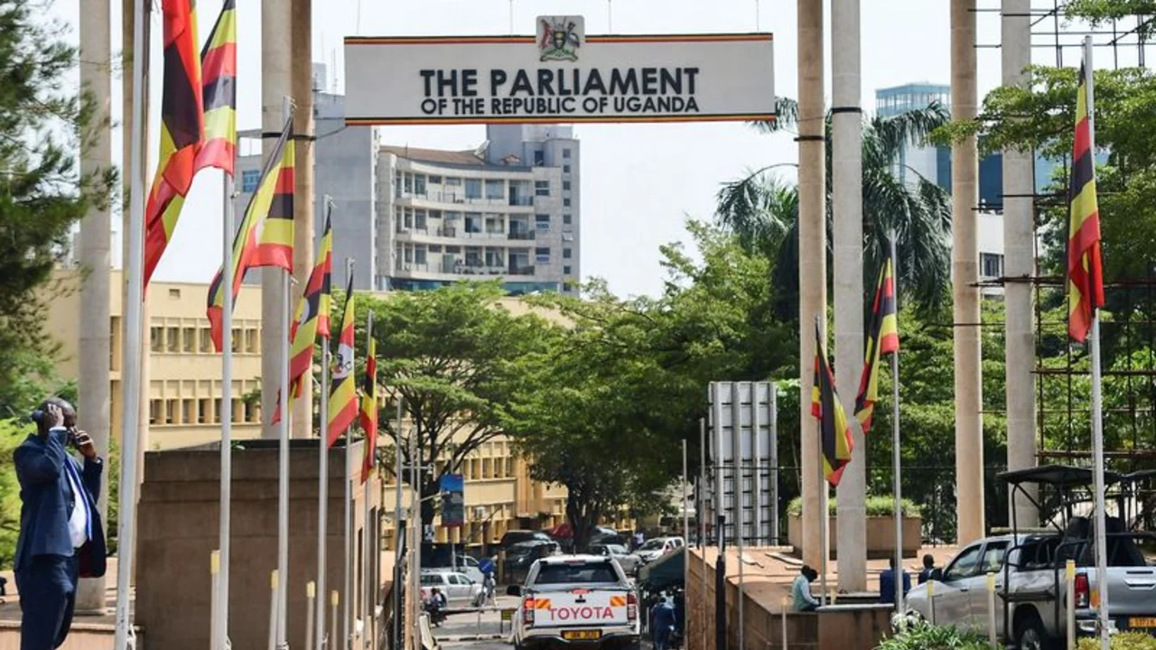 El Banco Mundial reanudará la financiación a Uganda tras el parón por la ley anti-LGBT