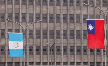 El presidente de Guatemala reafirma su apoyo a los "hermanos" de Taiwán | Guatemala