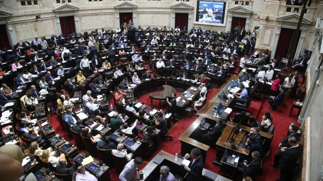 Aumento a jubilados: uno por uno, cómo votaron los diputados de Santa Fe