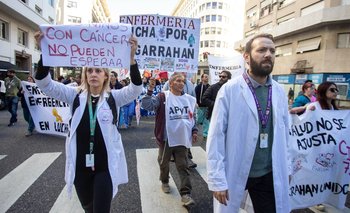 "Que nos apoyen": los desgarradores testimonios de los trabajadores del Garrahan | Marcha a plaza de mayo
