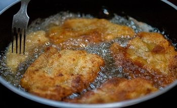 ¿Por qué no se aconseja usar poco aceite al hacer milanesas? | Alimentos