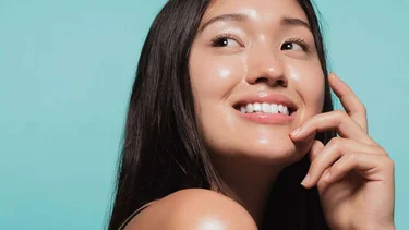 Piel joven y luminosa: las 3 frutas que no te pueden faltar para tener la piel impecable, según expertos