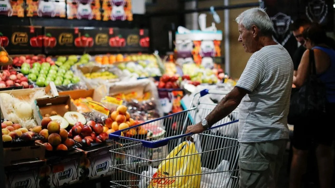 Tras 18 meses de Milei, la mitad de los cordobeses eliminó una comida