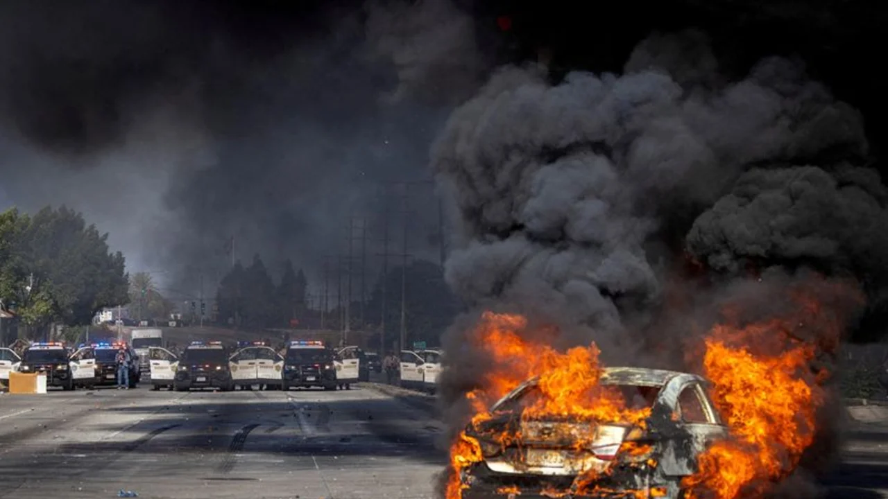 La Guardia Nacional se despliega en Los Ángeles en medio de protestas contra redadas de inmigración