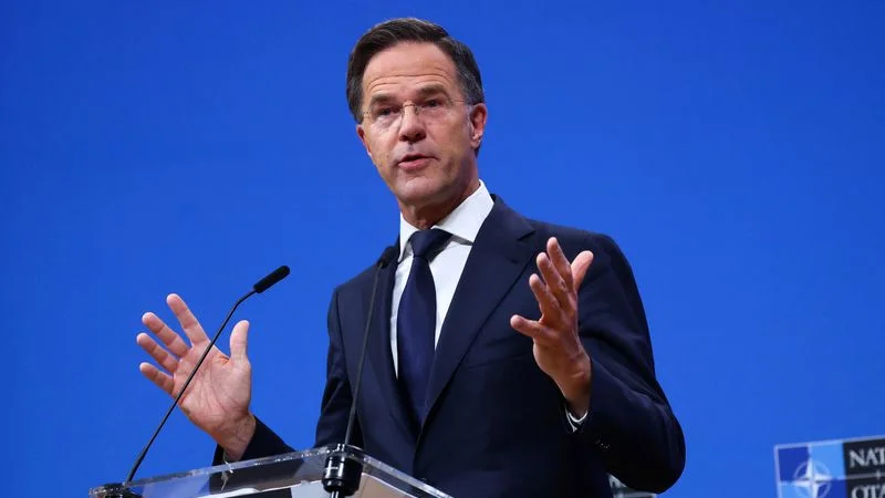 La OTAN necesita aumentar en un 400% su defensa aérea y antimisiles, dirá Rutte en Londres