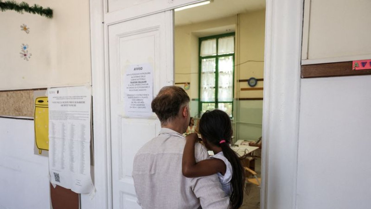 La baja participación opaca referendos en Italia sobre ciudadanía y trabajo