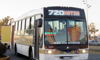 Una histórica línea de colectivos sumó un nuevo recorrido | Transporte público