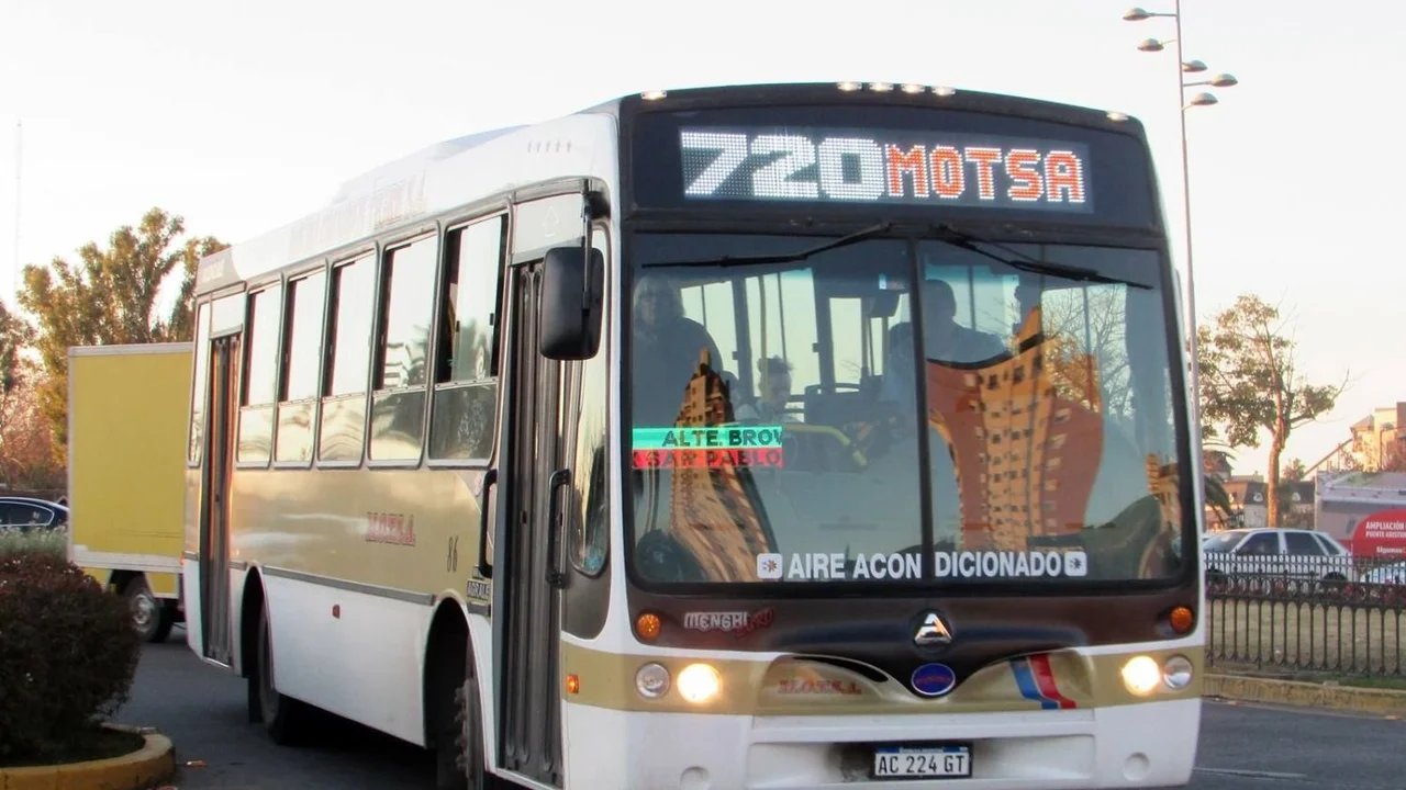 Colectivo 720