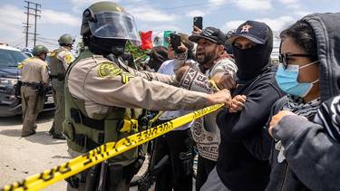 Marchas y enfrentamientos: crece la bronca en EEUU
