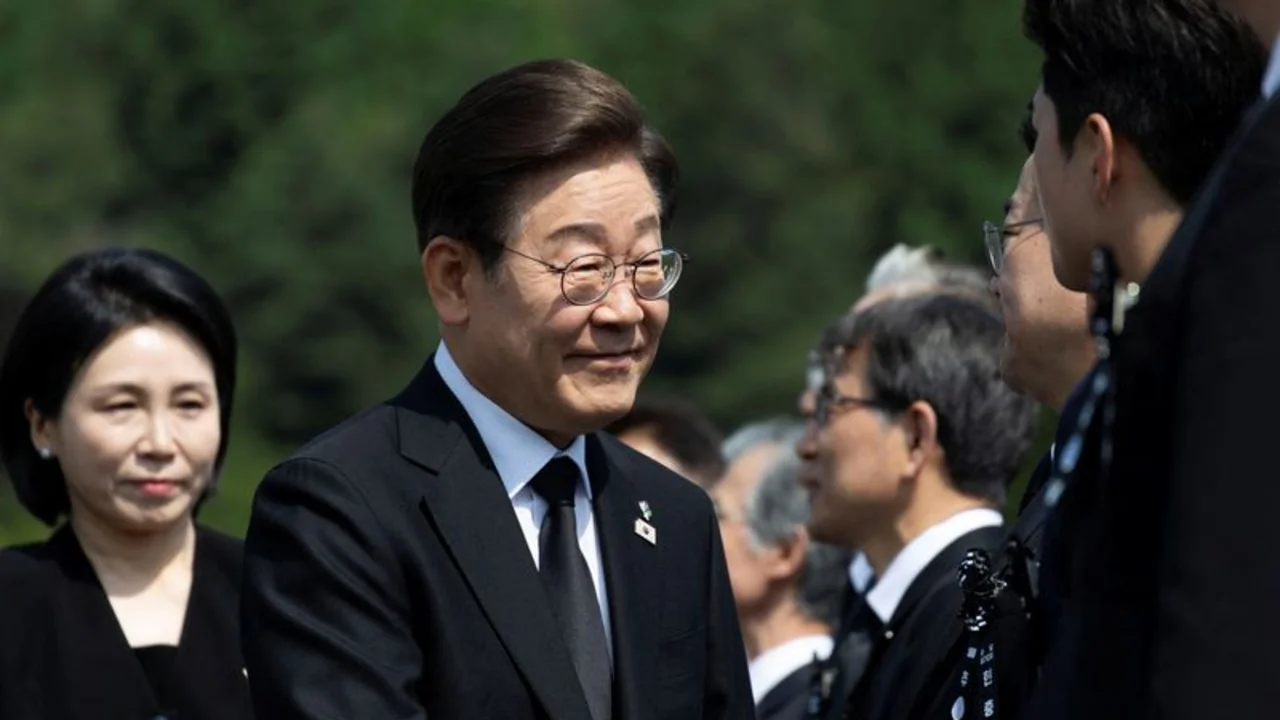 Los líderes de Corea del Sur y China se comprometen a estrechar la cooperación