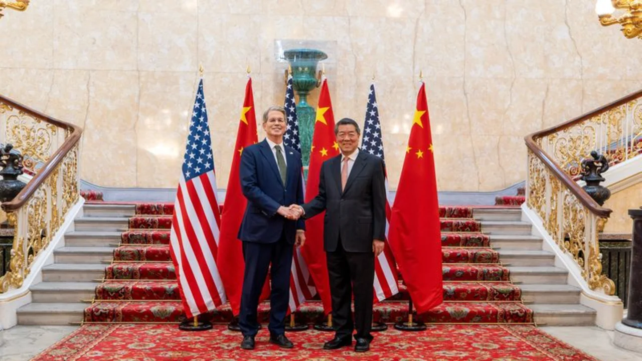 Lutnick afirma que las conversaciones comerciales entre EEUU y China avanzan bien