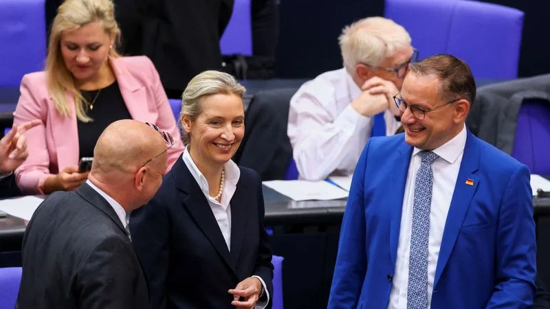 Ultraderechista AfD alemana acoge a un número creciente de extremistas, según agencia de espionaje