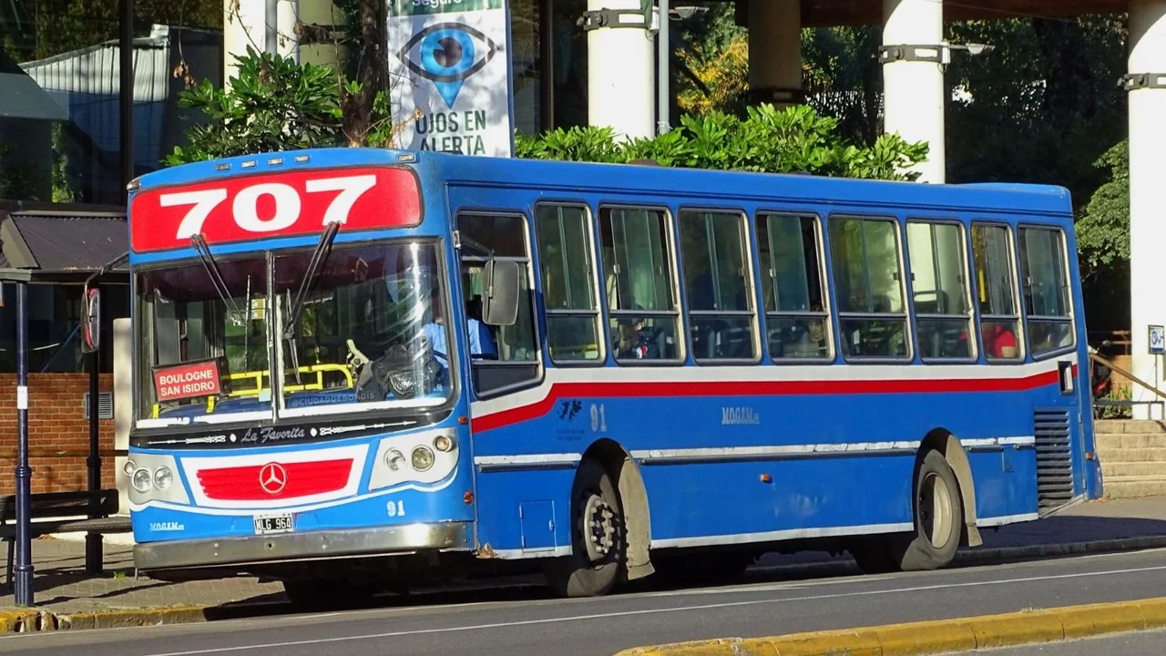Colectivo 707