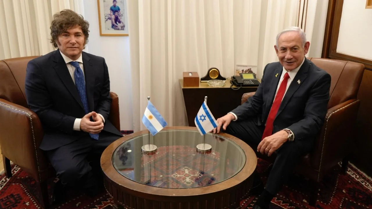 El respaldo de Milei a Netanyahu a los ataques a Gaza: "Una victoria"