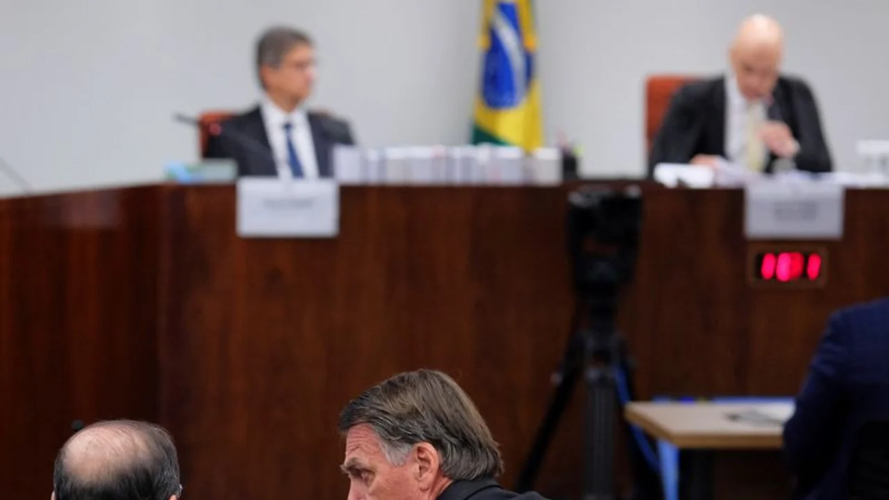 Bolsonaro niega haber orquestado un golpe en Brasil ante el Tribunal Supremo