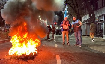 Se multiplican las protestas contra el fallo de la Corte en todo el país | La condena de cristina