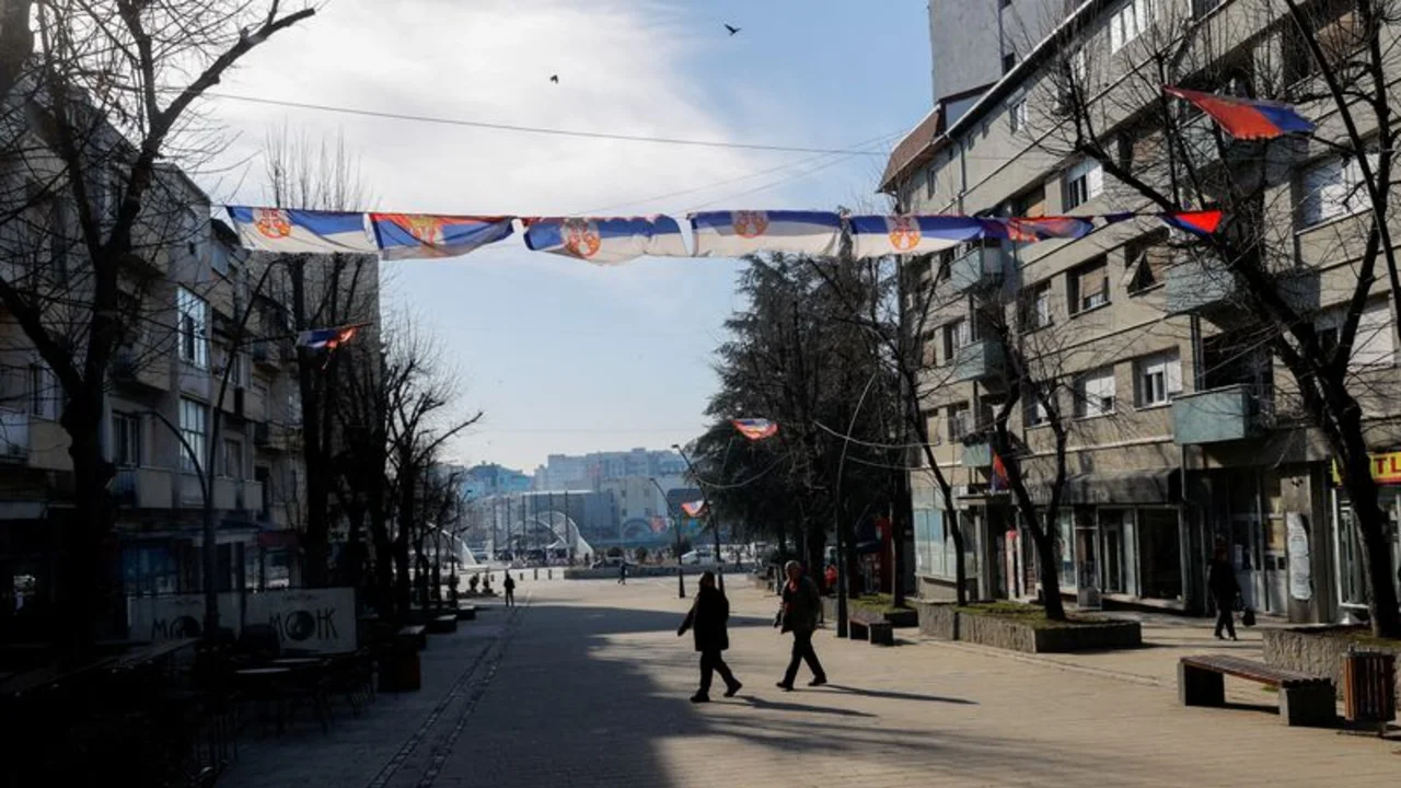 Kosovo acepta la petición de EEUU de acoger a deportados de terceros países