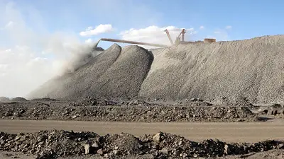 Ingenieros alemanes piden a la UE que presione a China sobre el suministro de tierras raras Ingenieros alemanes piden a la UE que presione a China sobre el suministro de tierras raras