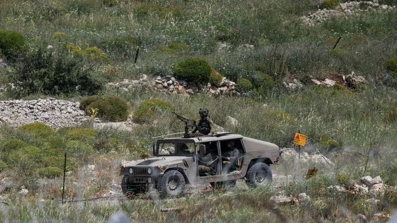 El ejército israelí dice haber detenido a miembros de Hamás en Siria