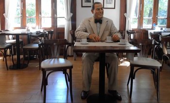 Clausuraron Un café con Perón y dejan a 30 familias en la calle | Peronismo