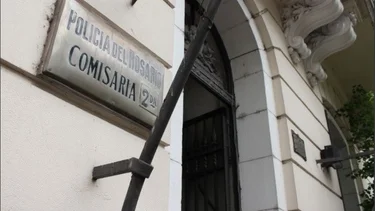 Rosario: imputaron a cinco policías por golpizas a dos personas demoradas en la comisaría 2ª