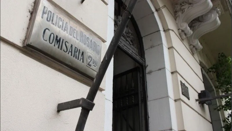 Rosario: imputaron a cinco policías por golpizas a dos personas demoradas en la comisaría 2ª