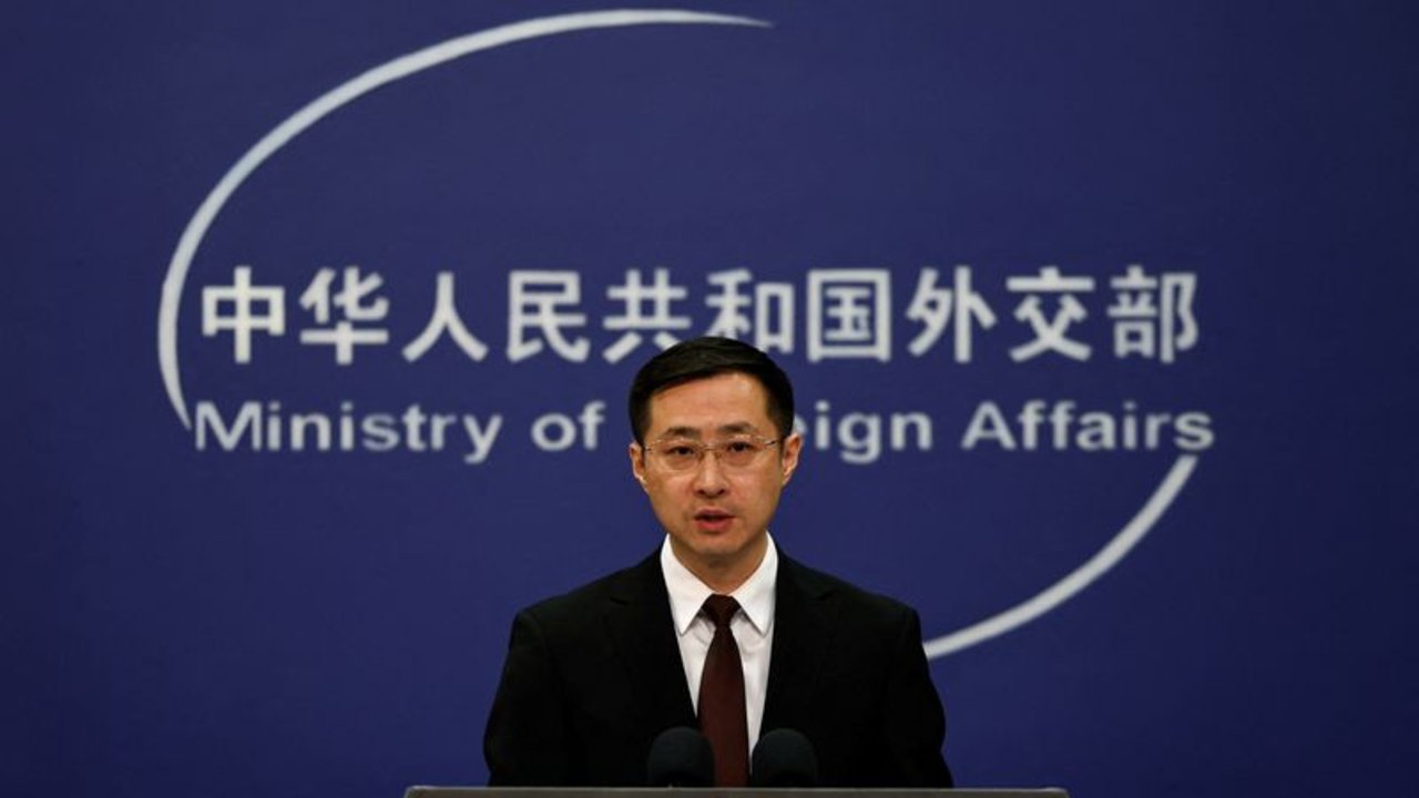 China dice al G7 que deje de "manipular" los asuntos chinos en beneficio propio