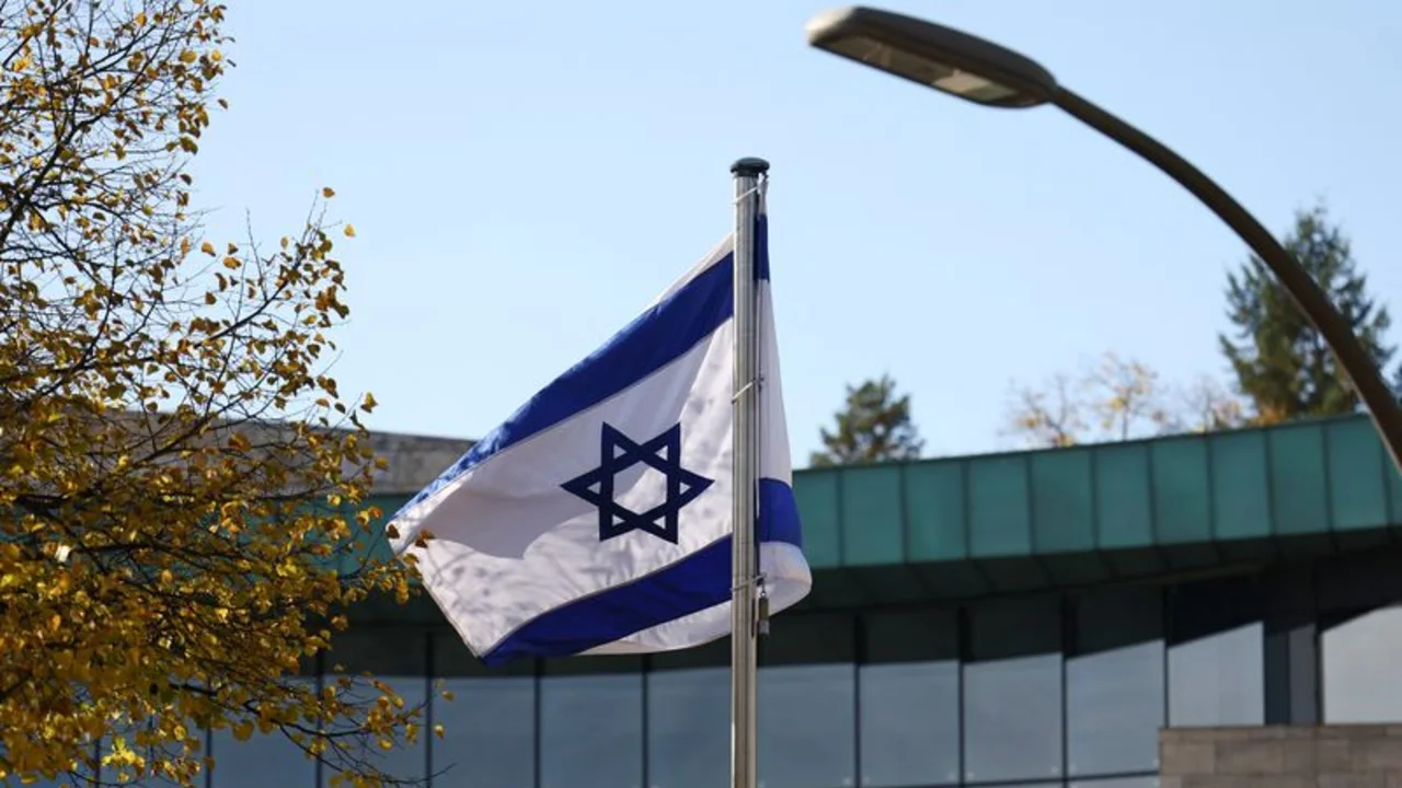 Israel cierra sus embajadas en todo el mundo tras el ataque a Irán
