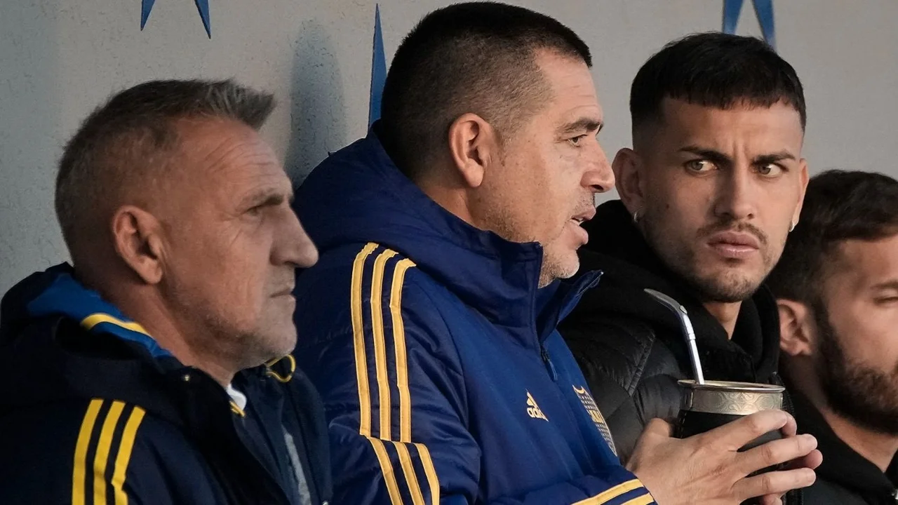 Raúl Cascini. Juan Román Riquelme. Leandro Paredes