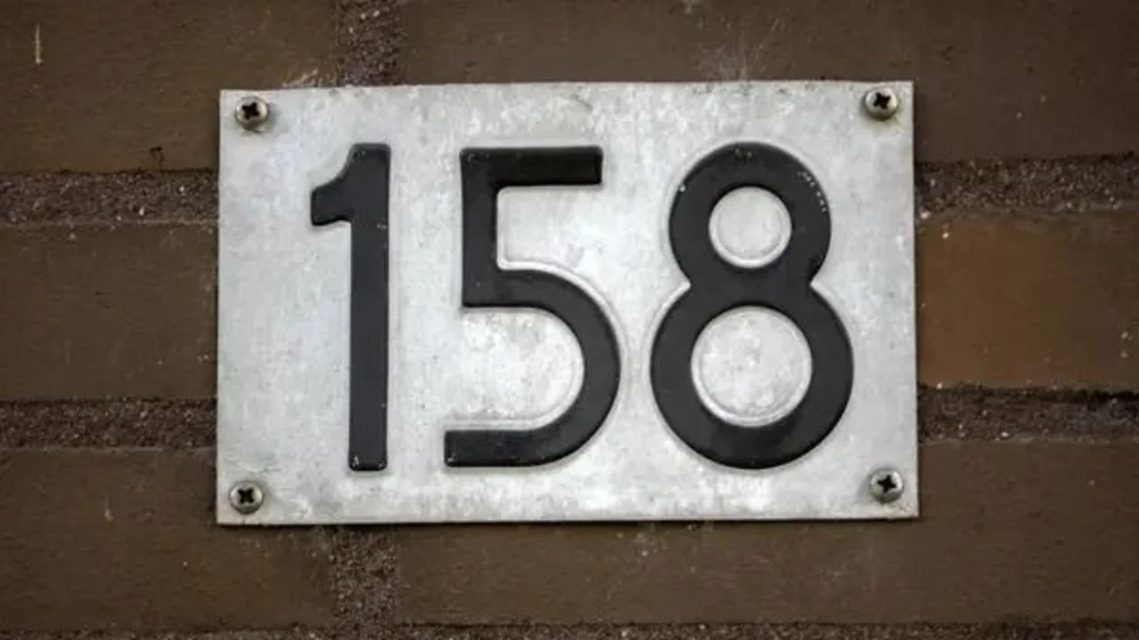 Numerología 158