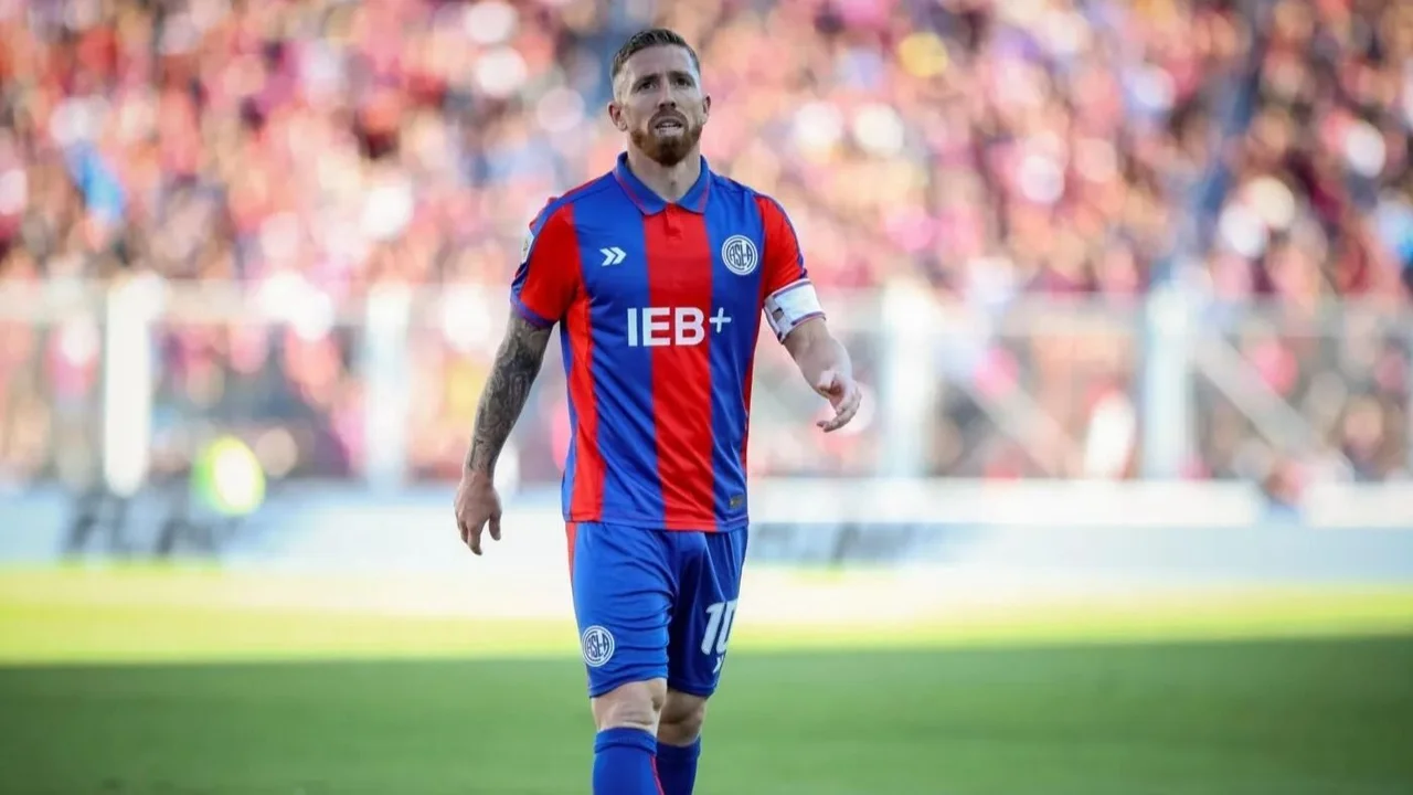 San Lorenzo de Almagro, Iker Muniain, Damián Ayude. 