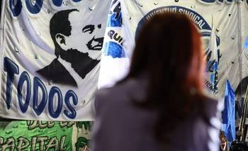 CFK presa, la batalla que empuja al peronismo a pelear fuera de las instituciones | Panorama político