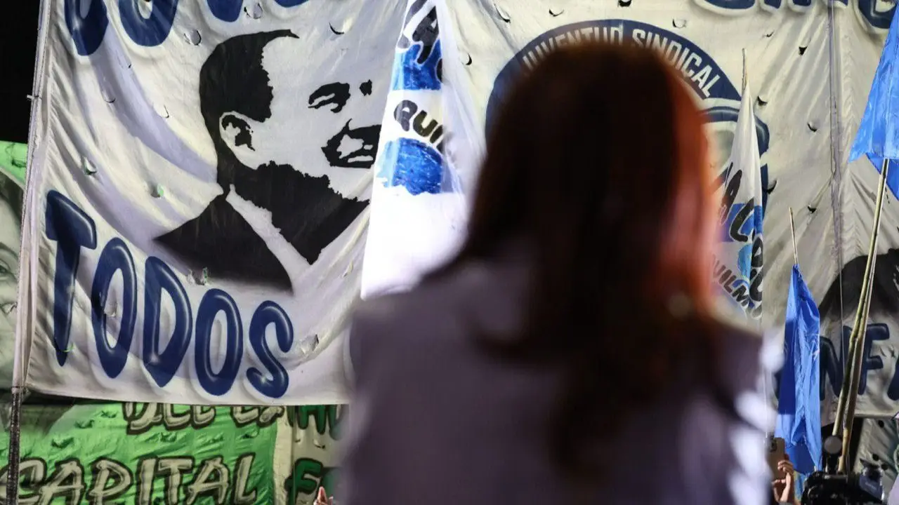 la batalla que empuja al peronismo a pelear por fuera de las instituciones 