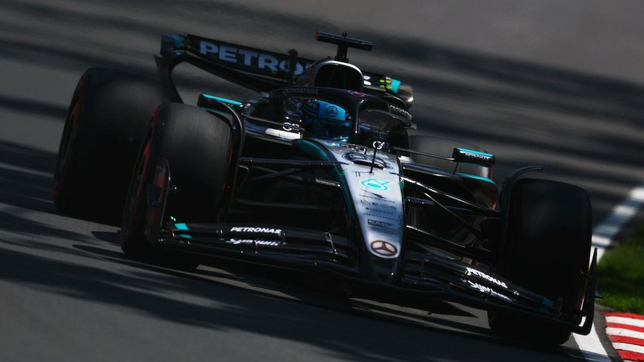 El W16 de George Russell en Montreal.