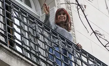 "Vienen por ella, vamos con ella": la marcha para acompañar a CFK suma adhesiones | La condena de cristina