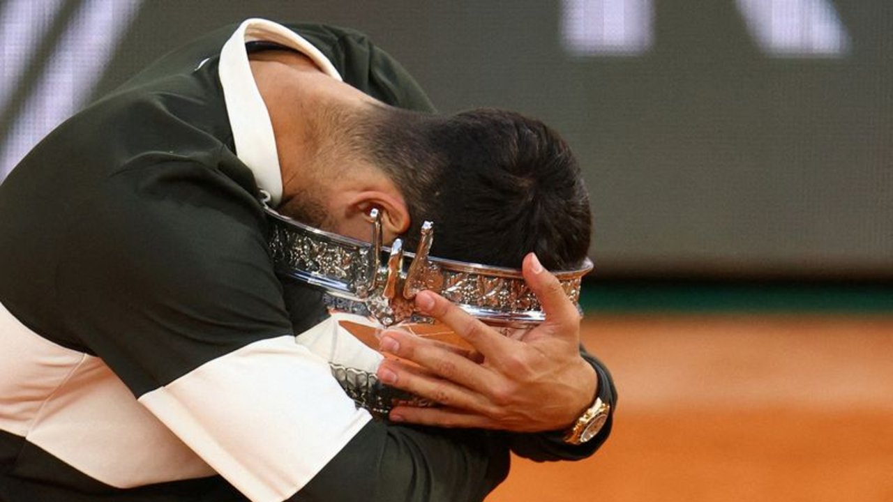 Alcaraz sigue incrédulo tras su triunfo en Roland Garros
